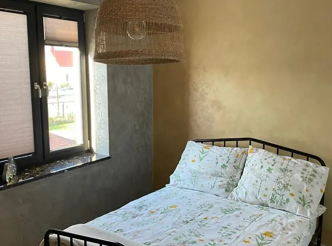 Апартаменты Empero 1 *